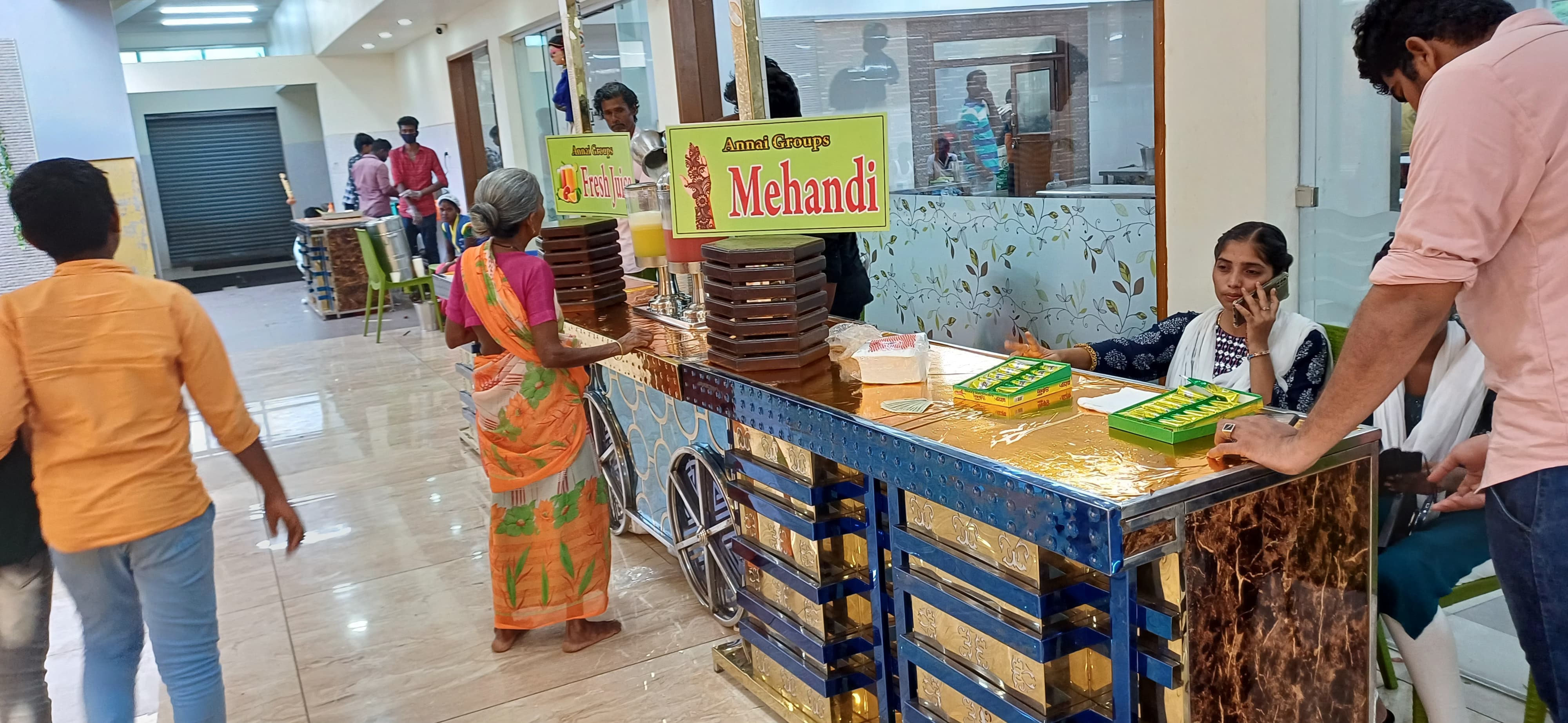 Mehandhi Stall